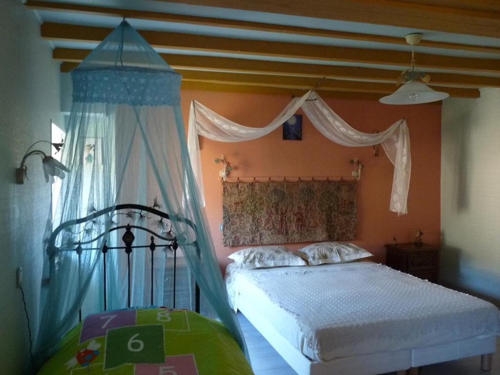 Bed and Breakfast Au Val Des Meuris Taintrux Экстерьер фото